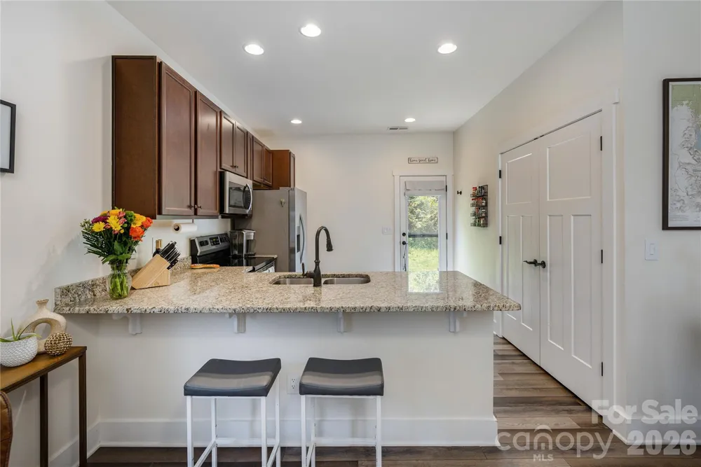 289 Cardwell Lane Fletcher, NC 28732