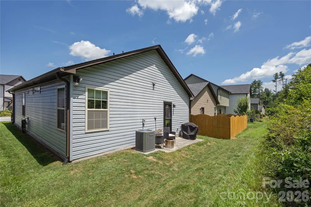 289 Cardwell Lane Fletcher, NC 28732