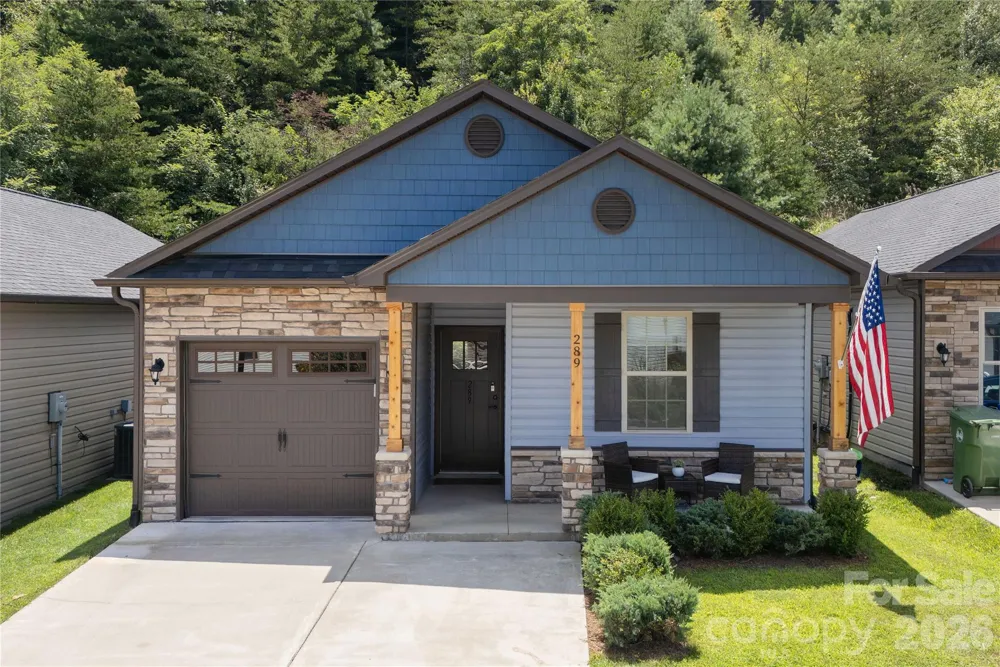 289 Cardwell Lane Fletcher, NC 28732