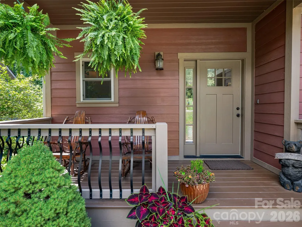 4 Old Bridge Circle Fairview, NC 28730