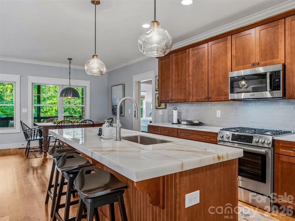 4 Old Bridge Circle Fairview, NC 28730