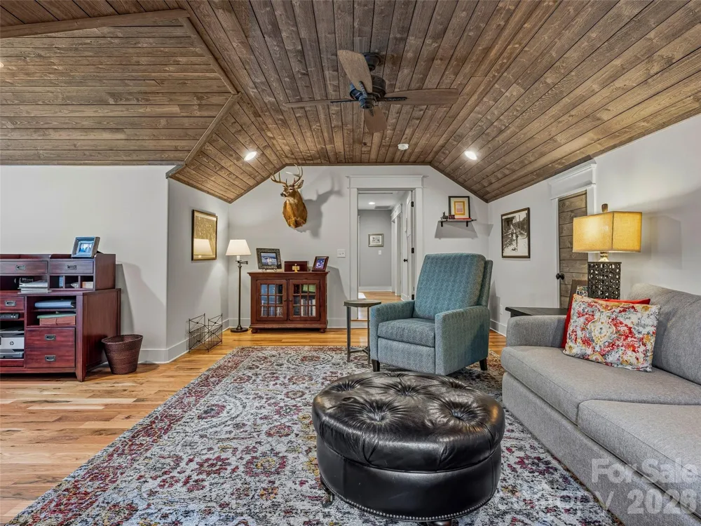 4 Old Bridge Circle Fairview, NC 28730