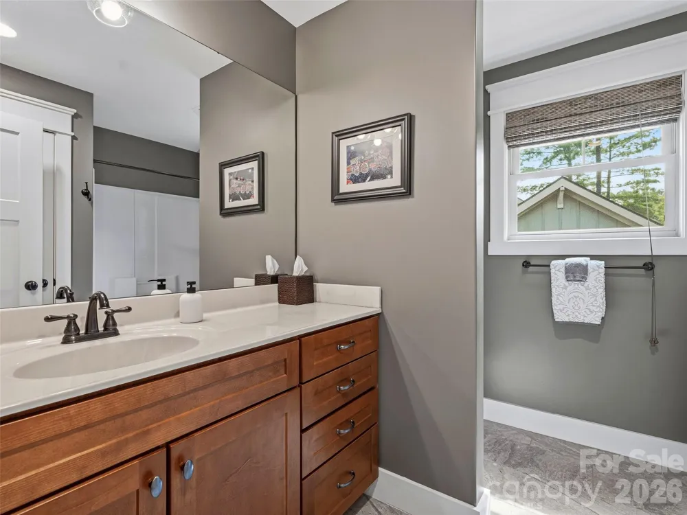 4 Old Bridge Circle Fairview, NC 28730