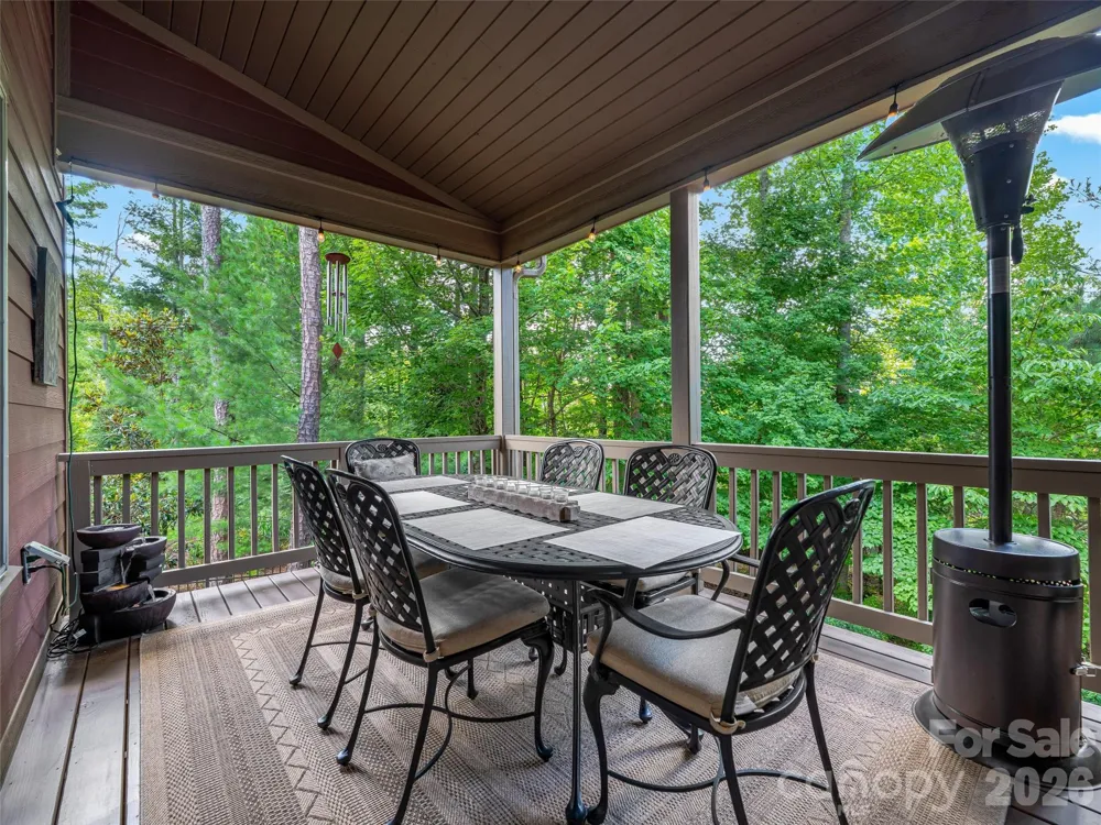4 Old Bridge Circle Fairview, NC 28730