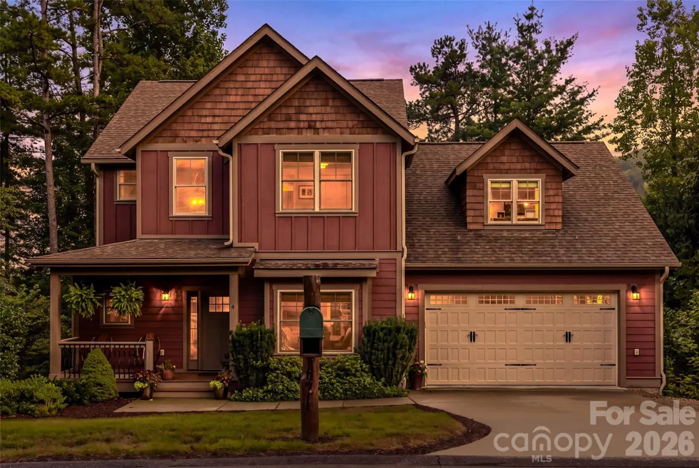 4 Old Bridge Circle Fairview, NC 28730