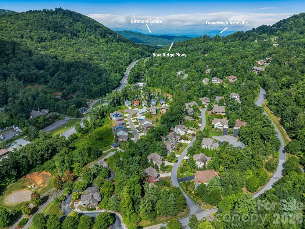 4 Old Bridge Circle Fairview, NC 28730