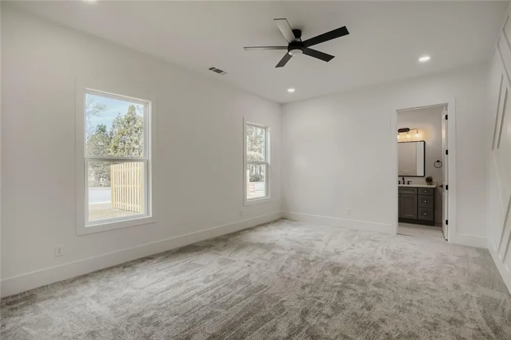 932 Cooper Road Grayson, GA 30017