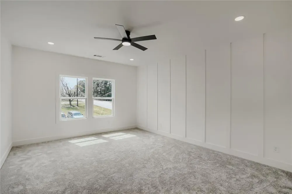 932 Cooper Road Grayson, GA 30017