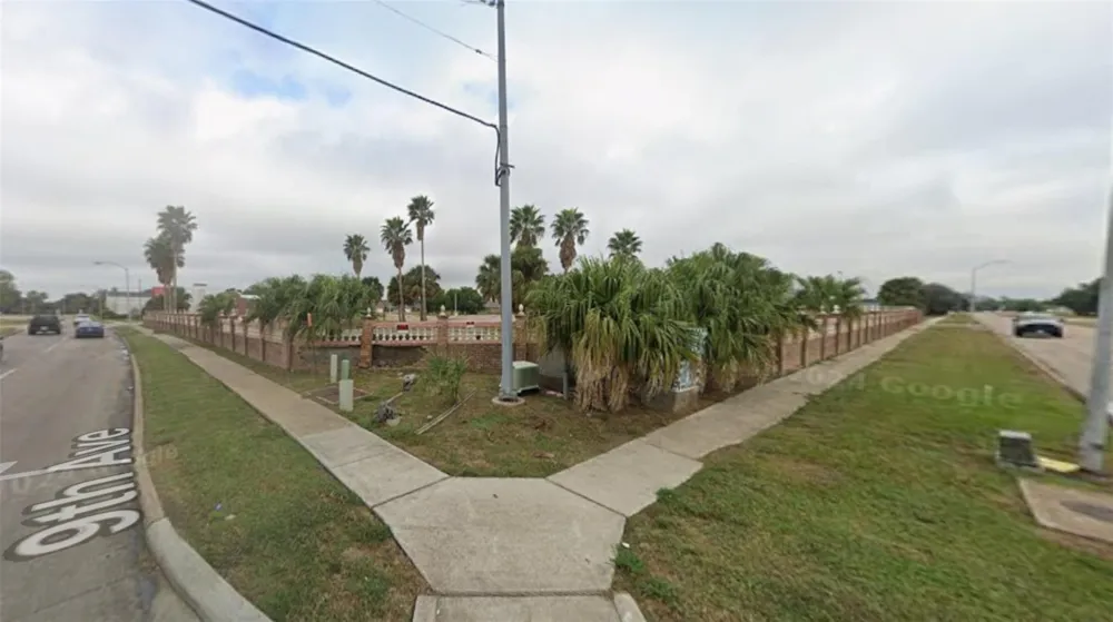 7700 9th Avenue Port Arthur, TX 77642