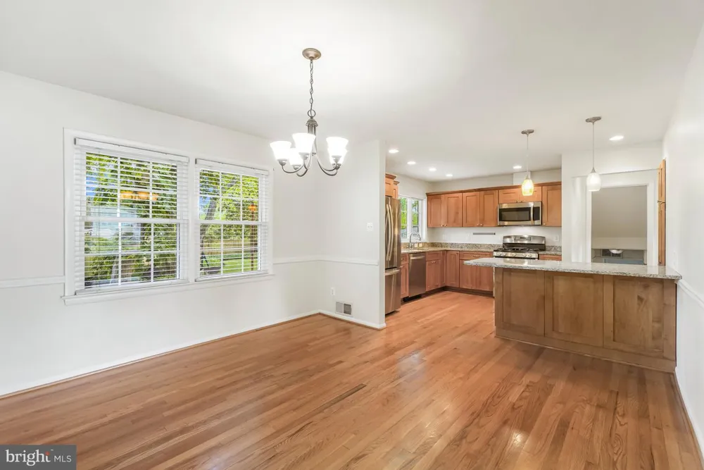 8524 DOTER DRIVE Alexandria, VA 22308