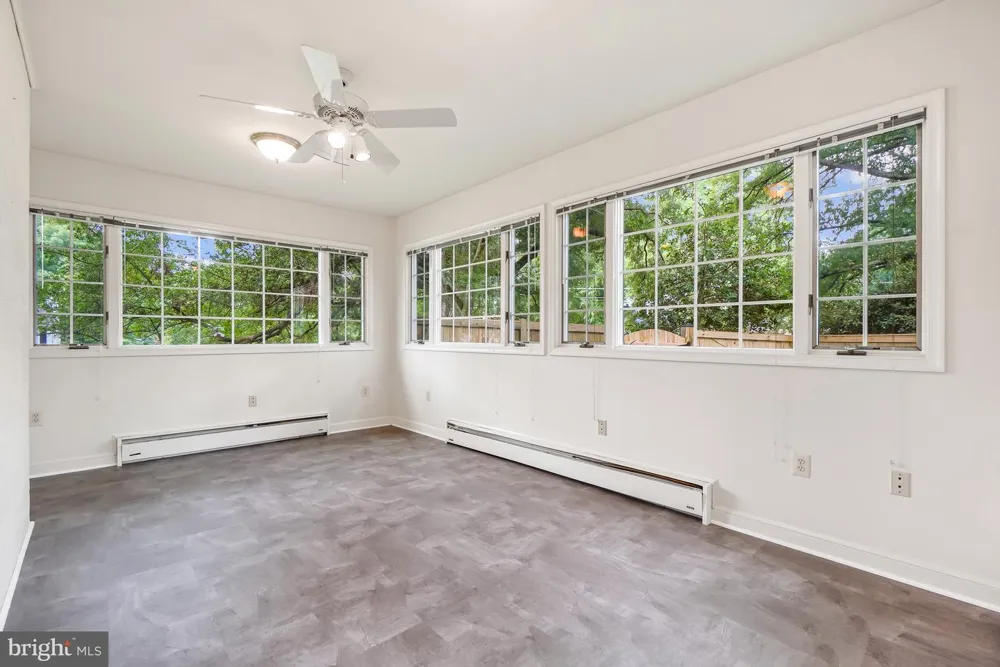8524 DOTER DRIVE Alexandria, VA 22308
