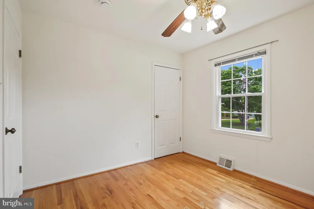 8524 DOTER DRIVE Alexandria, VA 22308