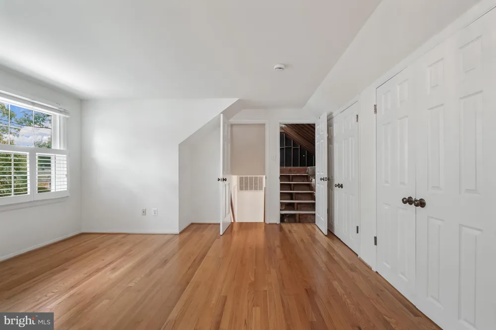 8524 DOTER DRIVE Alexandria, VA 22308