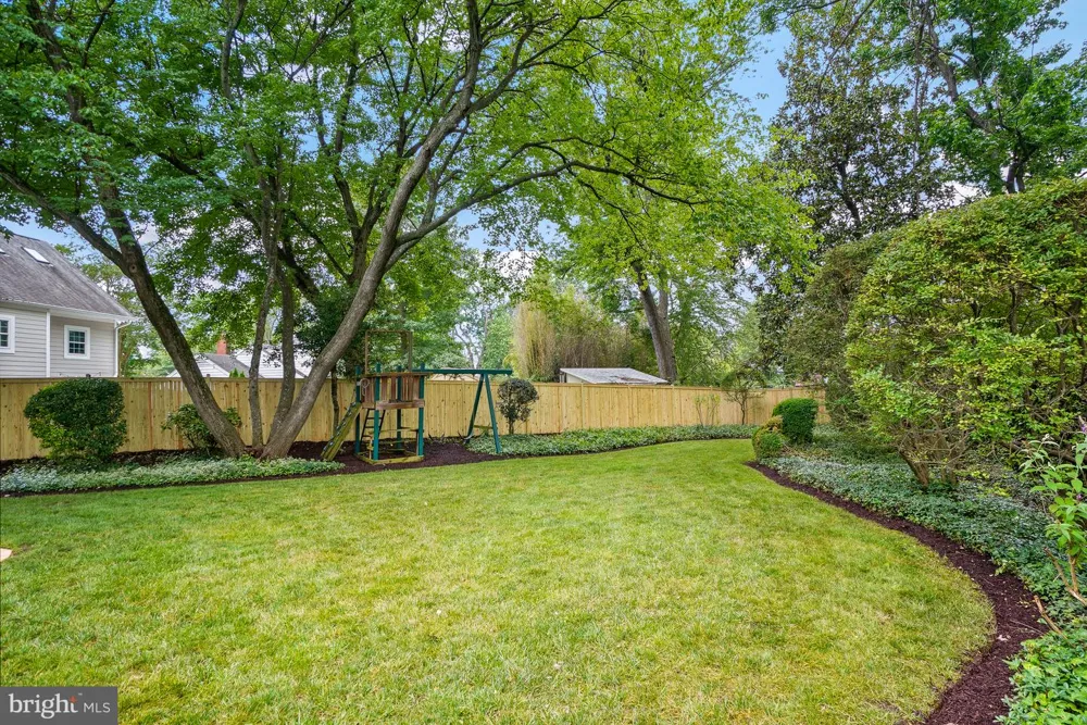 8524 DOTER DRIVE Alexandria, VA 22308