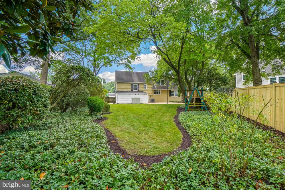 8524 DOTER DRIVE Alexandria, VA 22308