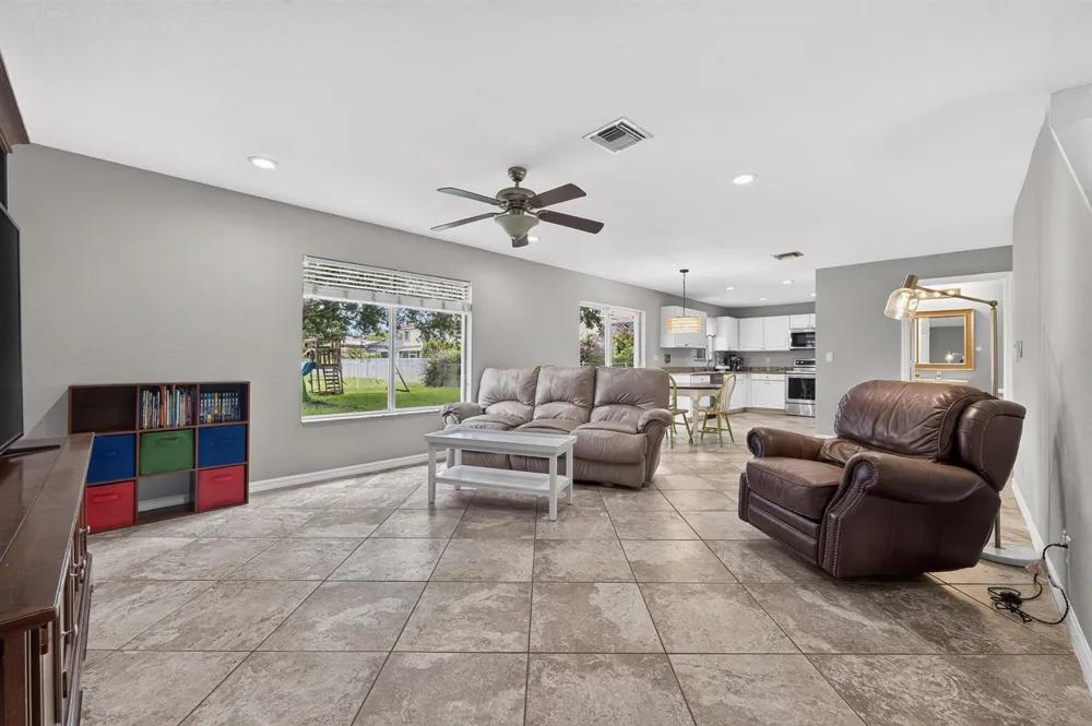 5532 SE GRAHAM DRIVE Stuart, FL 34997