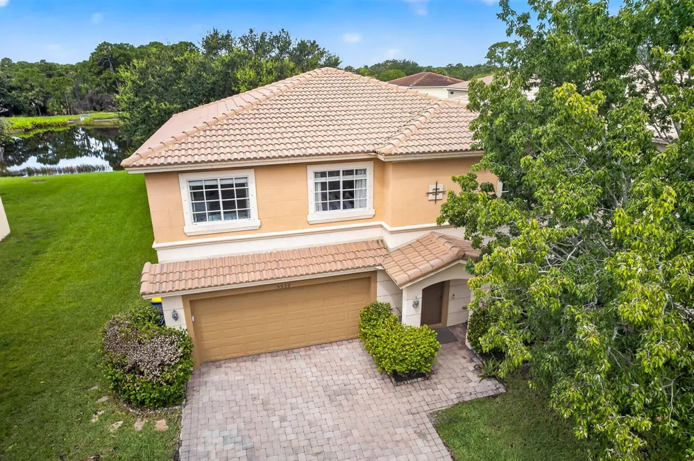 5532 SE GRAHAM DRIVE Stuart, FL 34997
