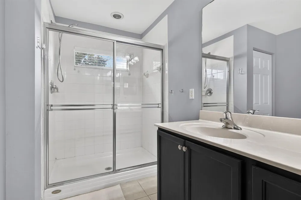 5532 SE GRAHAM DRIVE Stuart, FL 34997