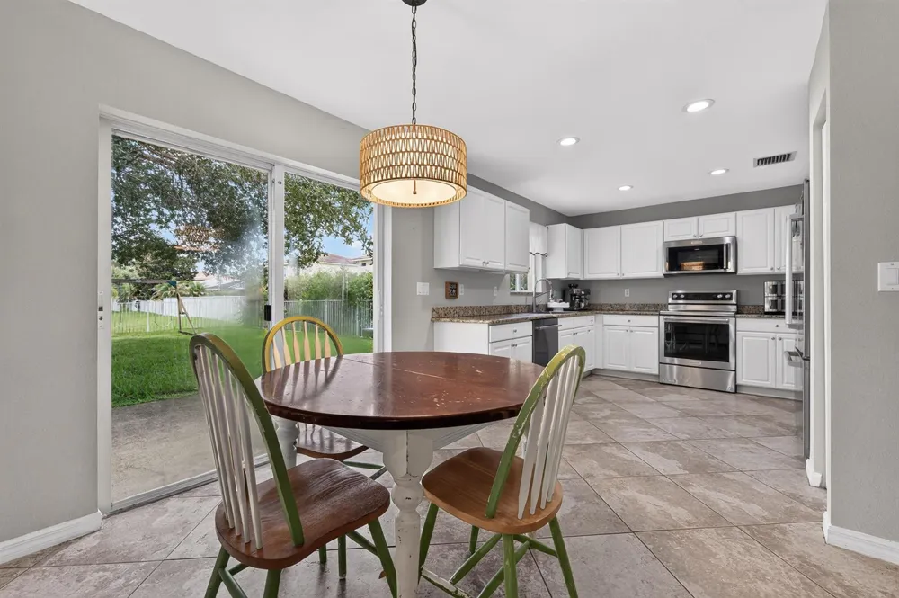 5532 SE GRAHAM DRIVE Stuart, FL 34997
