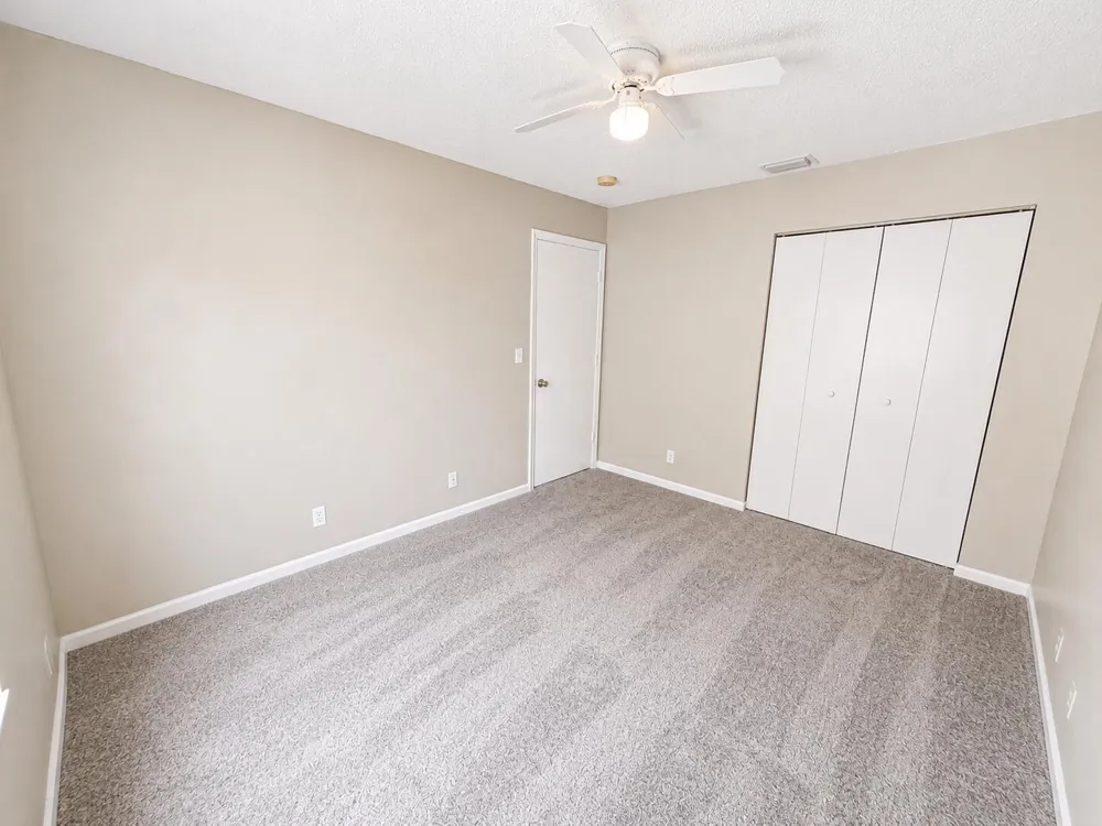 6892 Mill Brook Place Lake Worth, FL 33463