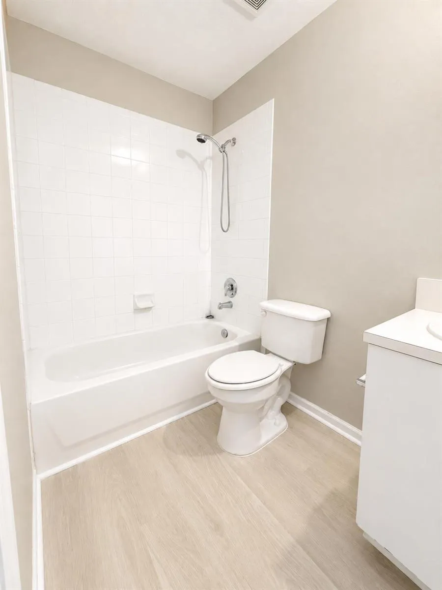 6892 Mill Brook Place Lake Worth, FL 33463