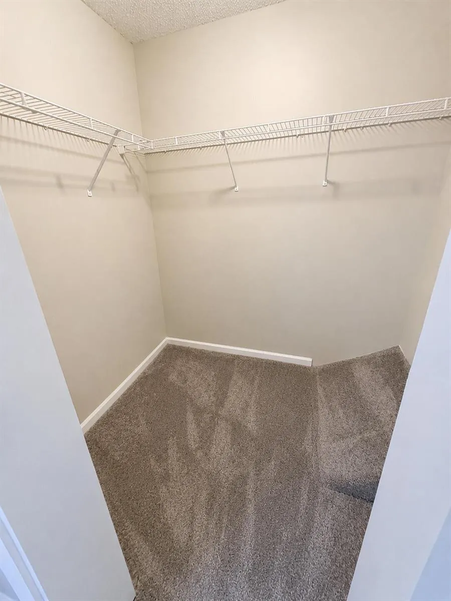 6892 Mill Brook Place Lake Worth, FL 33463