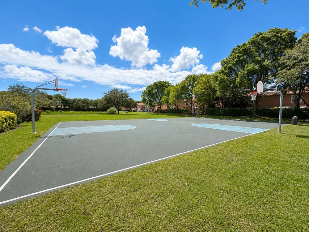 6892 Mill Brook Place Lake Worth, FL 33463