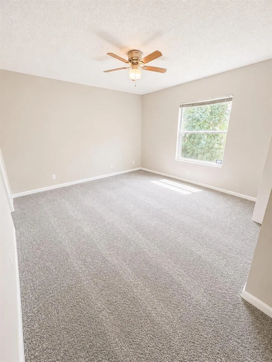 6892 Mill Brook Place Lake Worth, FL 33463