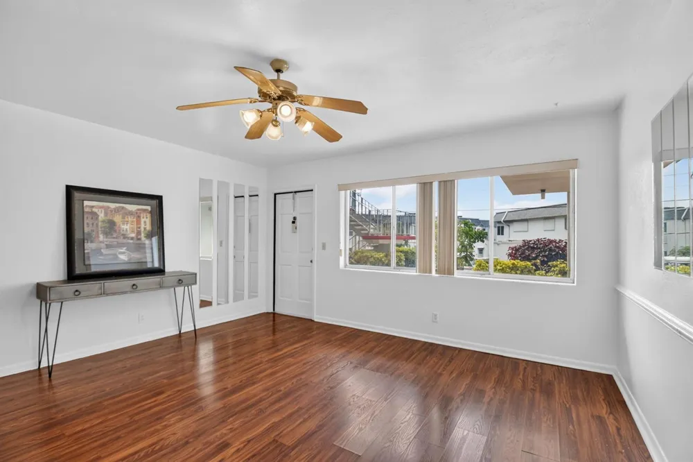 3120 Cynthia Lane #107 Lake Worth, FL 33461