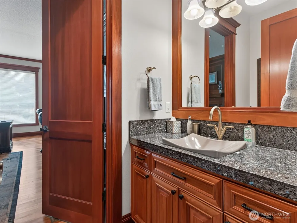 1005 SE 201st Court Camas, WA 98607