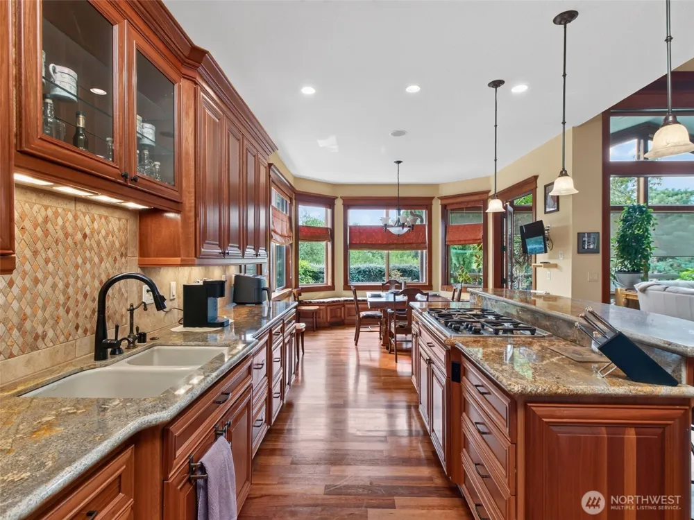 1005 SE 201st Court Camas, WA 98607