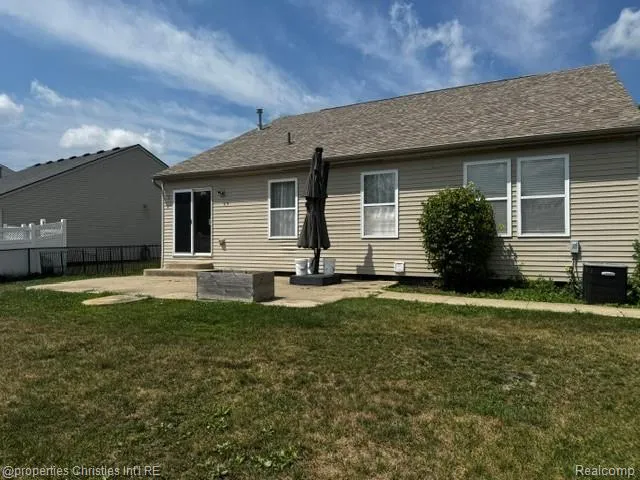 1892 Elkton Drive Frenchtown Township, MI 48162