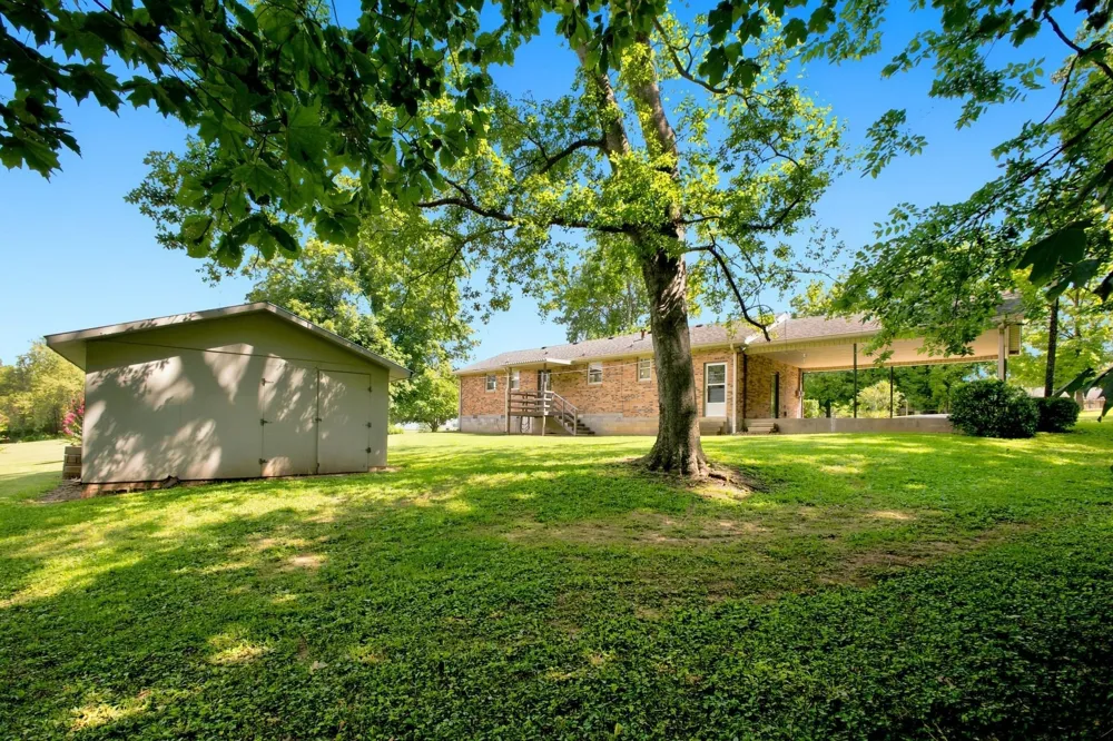 5757 Pettus Rd Antioch, TN 37013