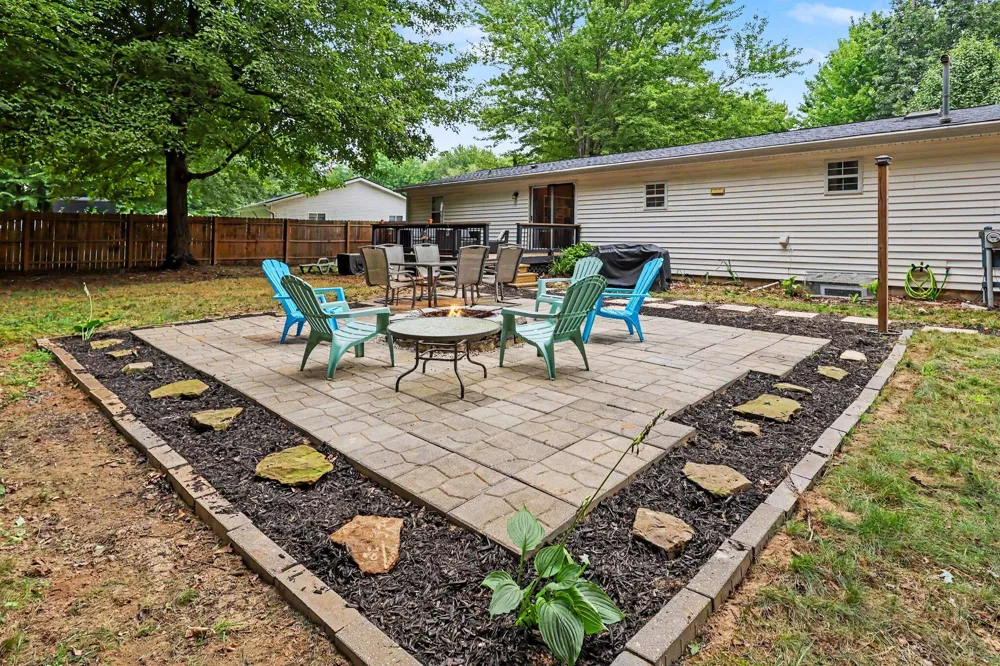 67749 Ridgewood Drive S Geneva Township, MI 49090