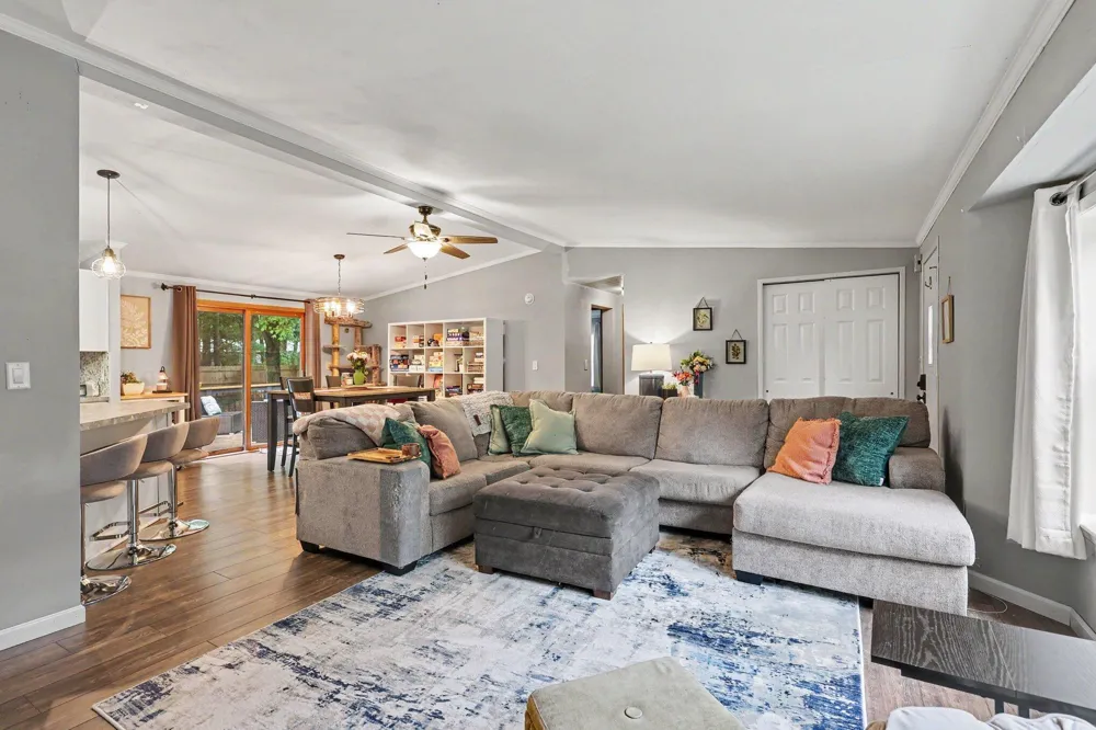 67749 Ridgewood Drive S Geneva Township, MI 49090