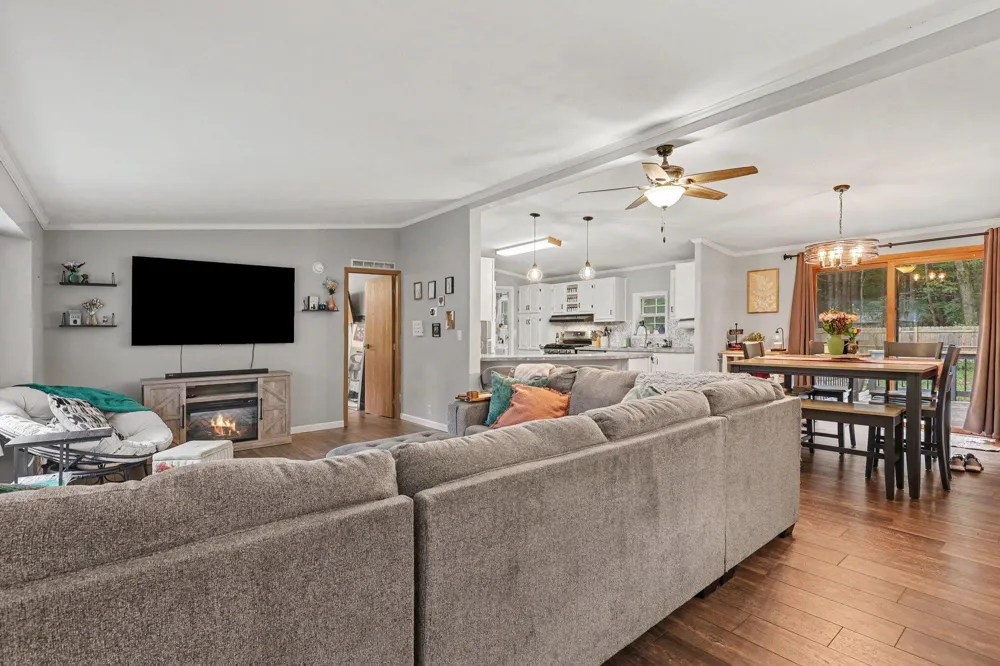 67749 Ridgewood Drive S Geneva Township, MI 49090