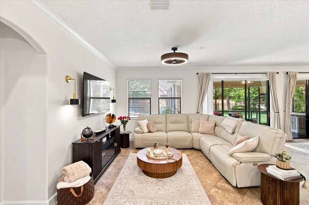 4508 GRAND LAKESIDE DRIVE E Palm Harbor, FL 34684