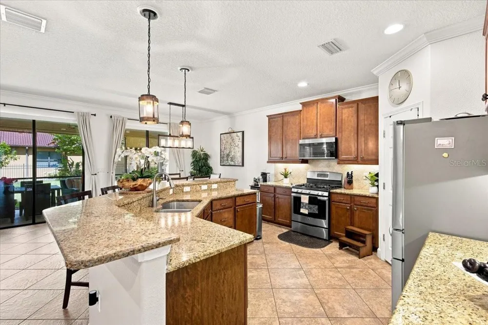 4508 GRAND LAKESIDE DRIVE E Palm Harbor, FL 34684