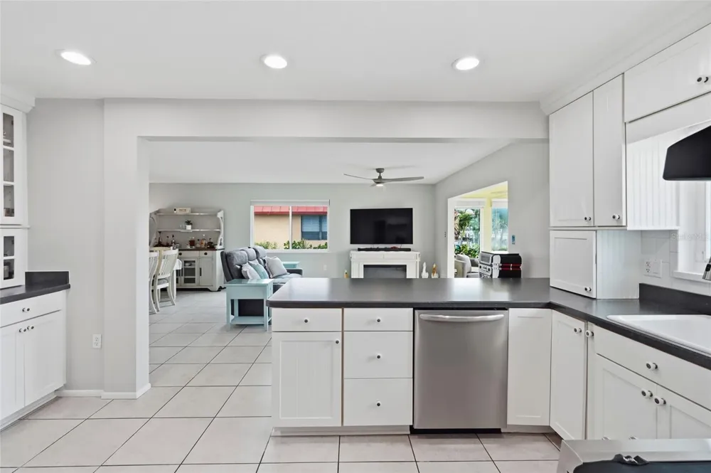 3844 CATALINA DRIVE #3844 Bradenton, FL 34210