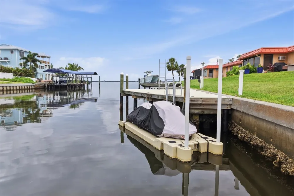 3844 CATALINA DRIVE #3844 Bradenton, FL 34210