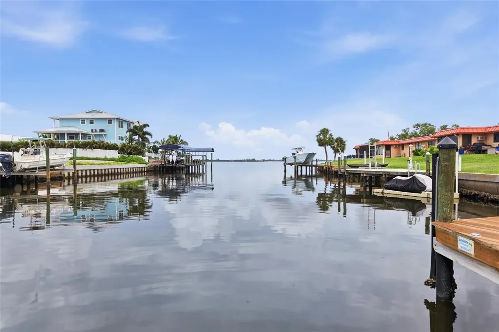 3844 CATALINA DRIVE #3844 Bradenton, FL 34210