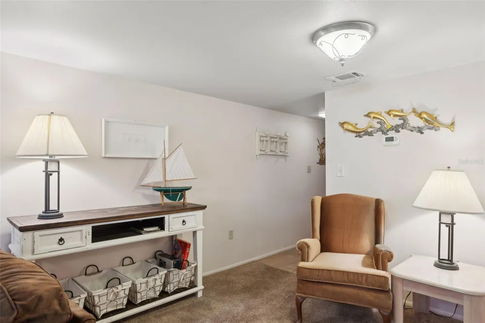 210 RIVER BEND PLACE #B Welaka, FL 32193