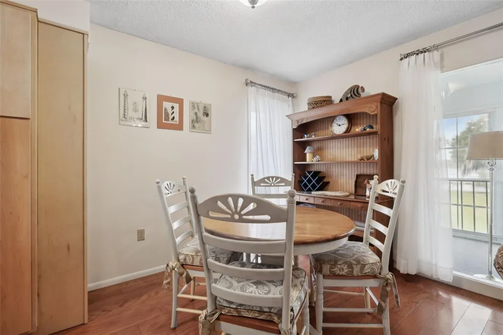 210 RIVER BEND PLACE #B Welaka, FL 32193