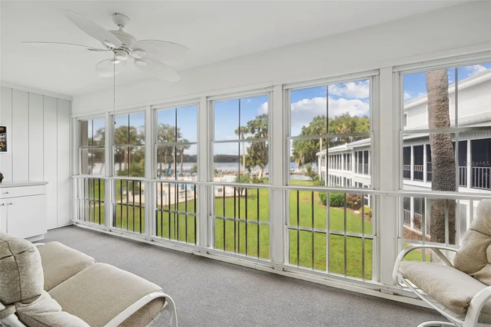 210 RIVER BEND PLACE #B Welaka, FL 32193