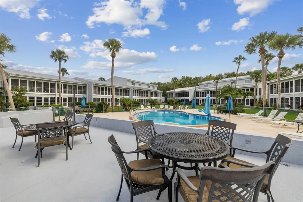 210 RIVER BEND PLACE #B Welaka, FL 32193