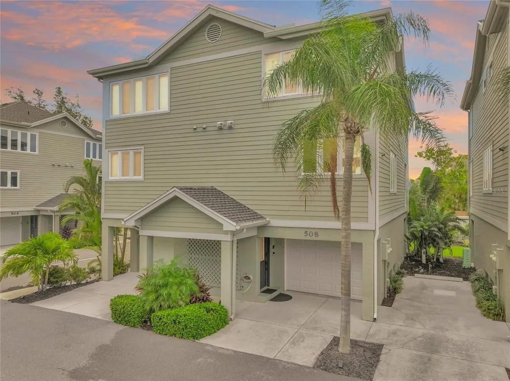 508 FOREST WAY #508 Longboat Key, FL 34228