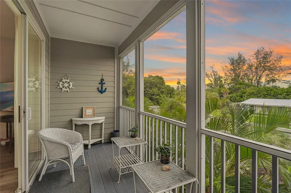 508 FOREST WAY #508 Longboat Key, FL 34228