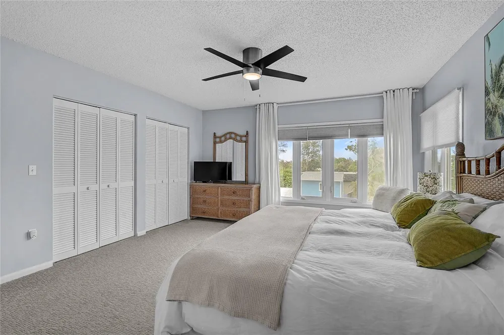 508 FOREST WAY #508 Longboat Key, FL 34228