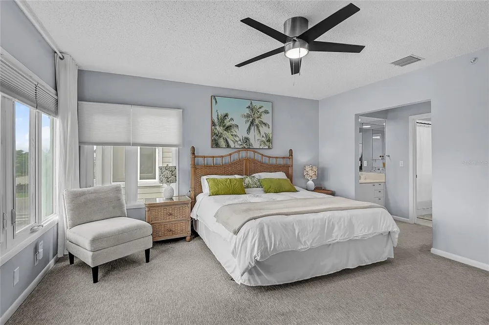 508 FOREST WAY #508 Longboat Key, FL 34228