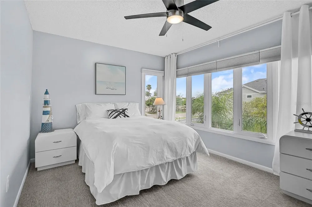 508 FOREST WAY #508 Longboat Key, FL 34228